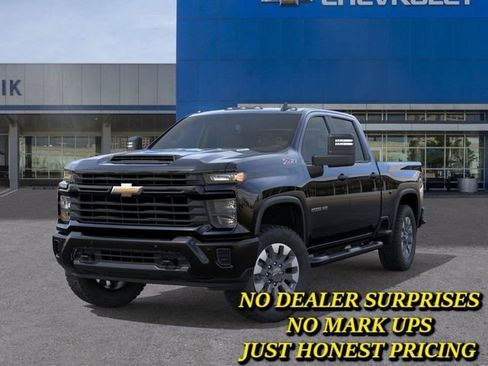 New 2026 Chevrolet Silverado 2500 Custom w/ Custom Value Package image 6