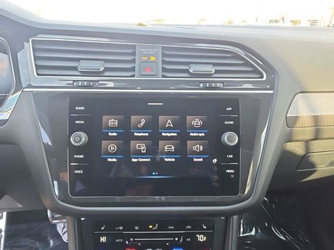 Certified 2024 Volkswagen Tiguan SE R-Line image 16