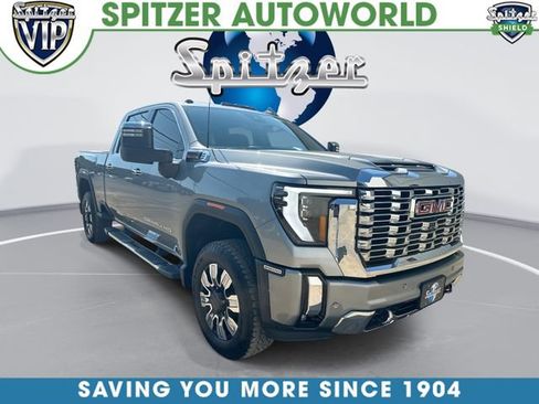 Used 2024 GMC Sierra 2500 Denali w/ Denali Reserve Package AWD/4WD image 1