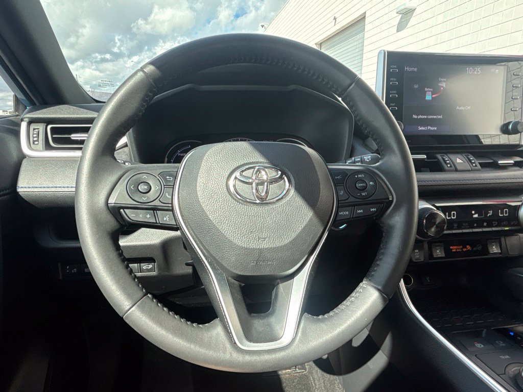 Used 2022 Toyota RAV4 XSE AWD/4WD image 21