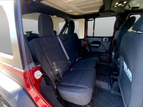 Used 2021 Jeep Wrangler Unlimited Sport AWD/4WD image 20