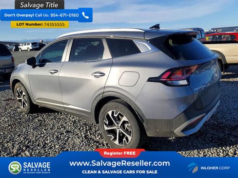 Used 2024 Kia Sportage EX image 3