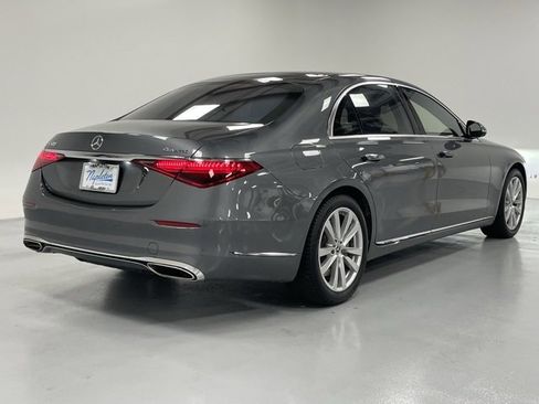 Used 2022 Mercedes-Benz S 500 4MATIC image 4