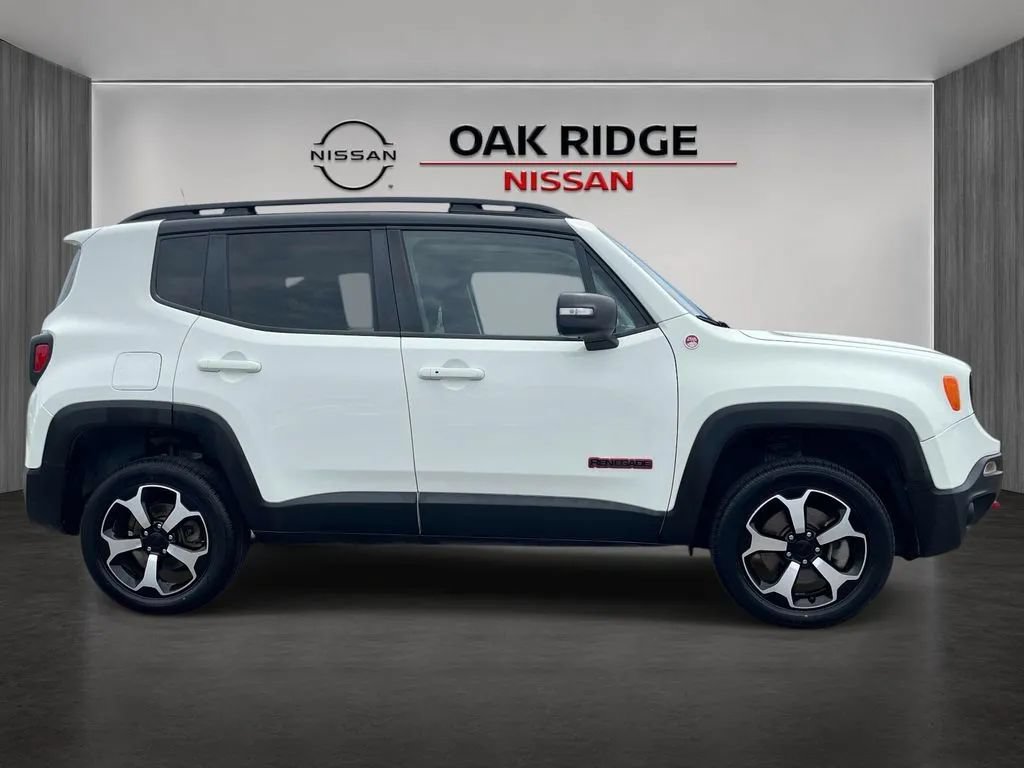 Used 2021 Jeep Renegade Trailhawk w/ Sun & Sound Group AWD/4WD image 2