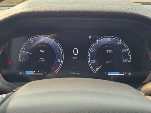 Used 2022 Jeep Grand Cherokee L Limited AWD/4WD image 17