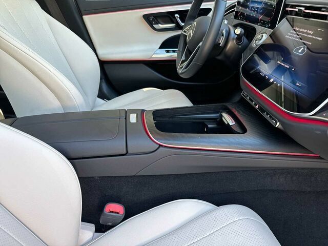 Certified 2024 Mercedes-Benz E 350 4MATIC Sedan w/ Winter Package image 19