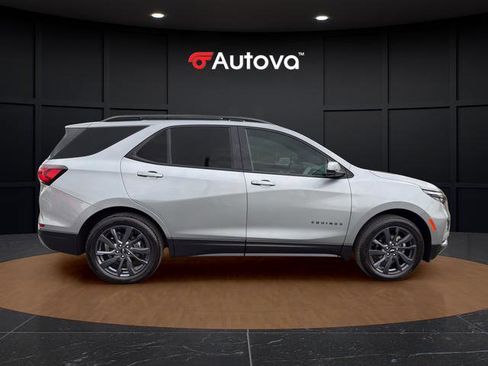 Used 2024 Chevrolet Equinox RS AWD/4WD image 6