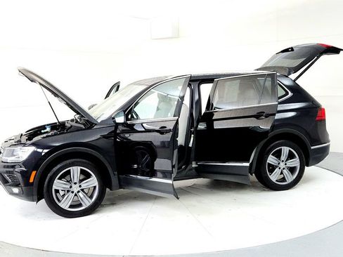 Used 2021 Volkswagen Tiguan SEL AWD/4WD image 10