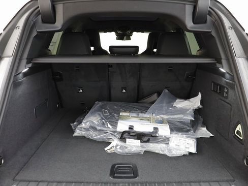 New 2026 BMW iX xDrive60 w/ Premium Package image 19