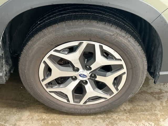 Used 2019 Subaru Forester Premium w/ All-Weather Package AWD/4WD image 5