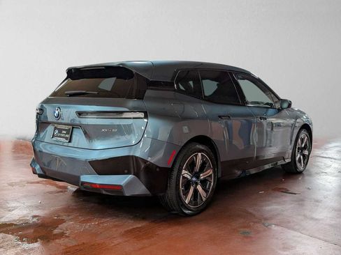 Used 2024 BMW iX xDrive50 w/ Sport Package AWD/4WD image 3