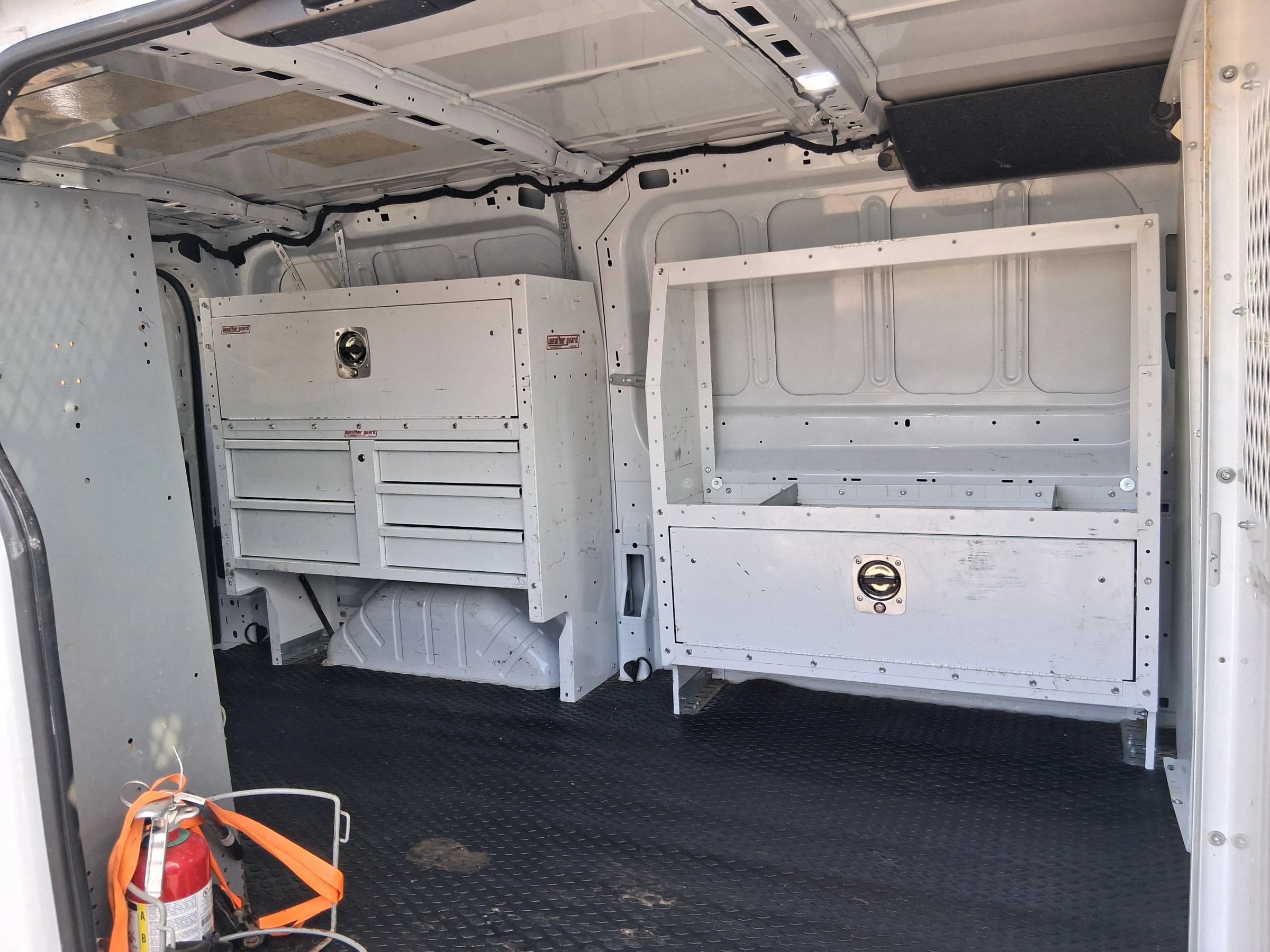 Used 2019 Ford Transit 250 130 Low Roof RWD image 33