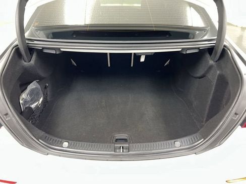 Used 2021 Mercedes-Benz E 350 Sedan image 27