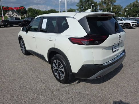 Used 2023 Nissan Rogue SV AWD/4WD image 6