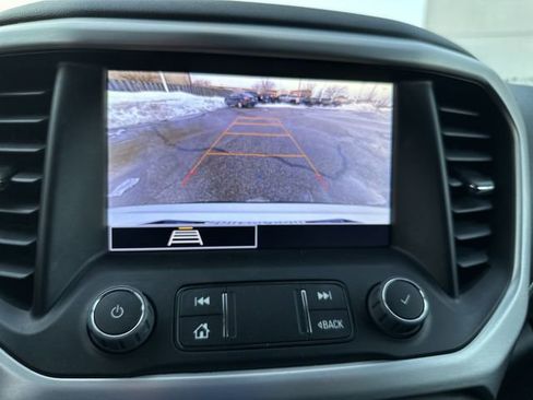 Used 2023 GMC Acadia SLE w/ Driver Convenience Package image 26