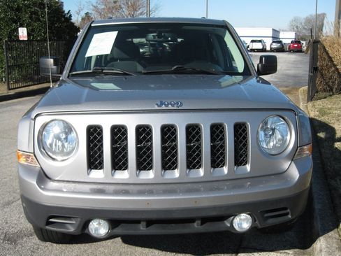 Used 2015 Jeep Patriot Sport w/ Power Value Group image 2