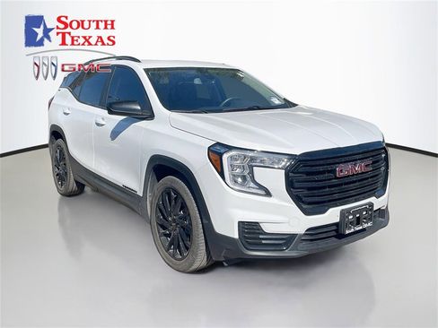 Certified 2024 GMC Terrain SLE w/ Driver Convenience Package image 1