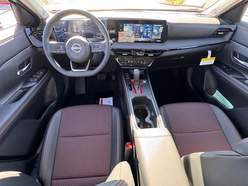 New 2026 Nissan Kicks SR image 11