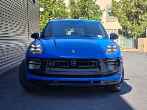 New 2026 Porsche Macan GTS AWD/4WD image 10