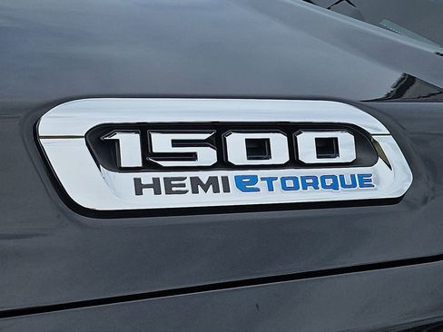 Used 2024 RAM 1500 Limited image 22