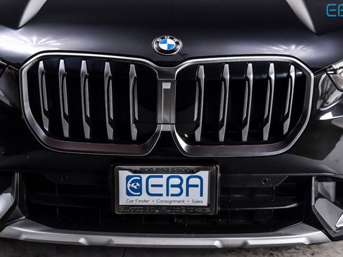Used 2024 BMW X1 xDrive28i image 9