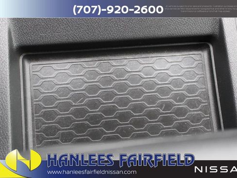 Used 2023 Nissan Frontier SV w/ Tow Package image 18