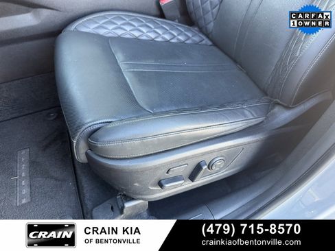 Certified 2023 Kia Sorento SX image 25