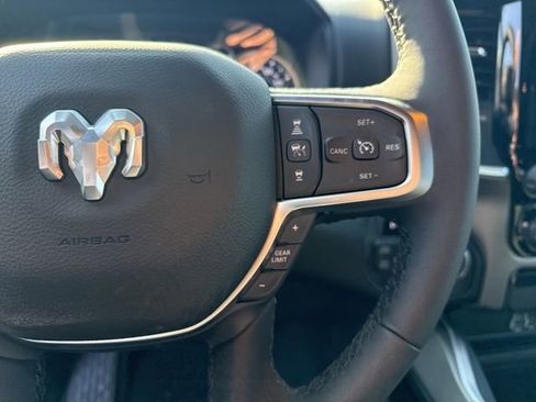 New 2026 RAM 1500 Big Horn AWD/4WD image 14