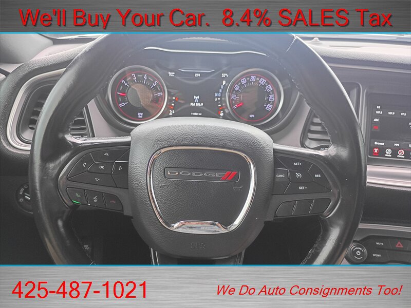 Used 2019 Dodge Challenger SXT RWD image 17