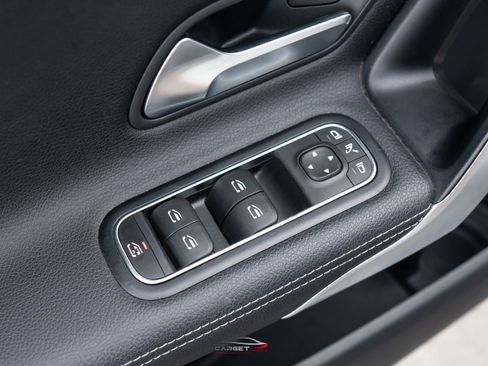 Used 2022 Mercedes-Benz A 220 4MATIC w/ Premium Package Lite image 34