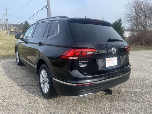 Used 2018 Volkswagen Tiguan SE image 3