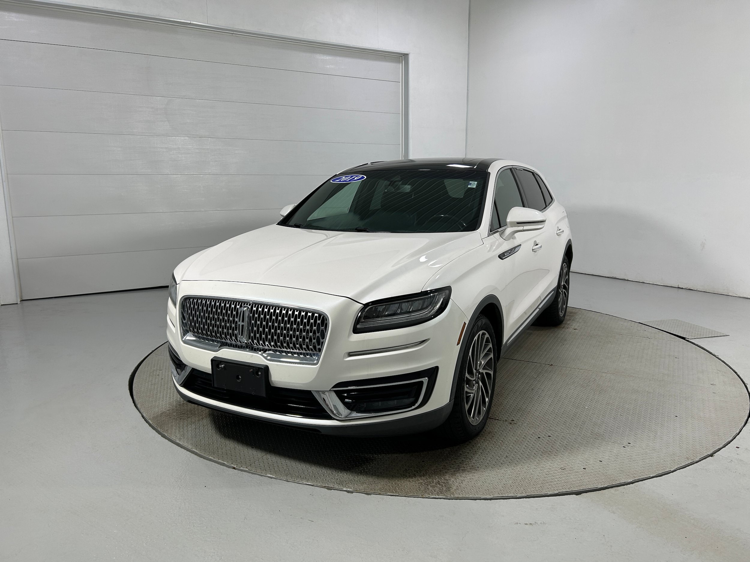 Used 2019 Lincoln Nautilus Reserve AWD/4WD image 21