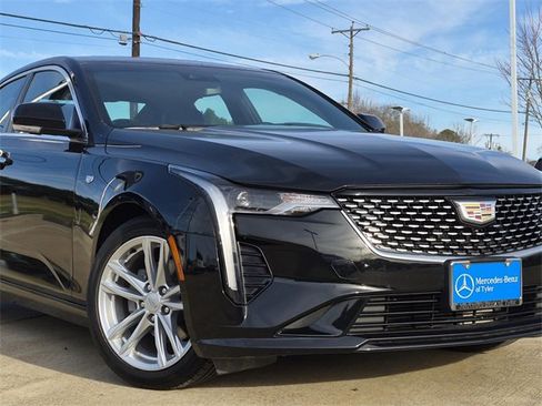 Used 2022 Cadillac CT4 Luxury w/ Sun And Sound Package image 7