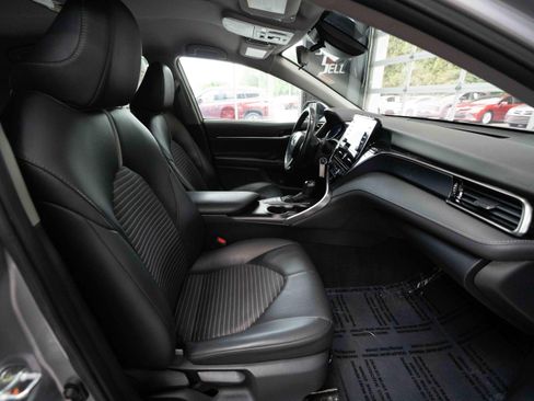 Used 2024 Toyota Camry SE FWD image 26
