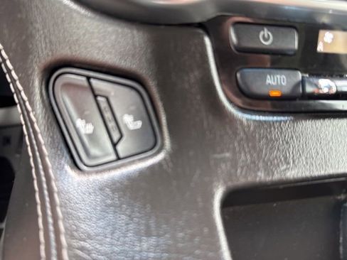 Used 2015 Chevrolet Tahoe LT image 43