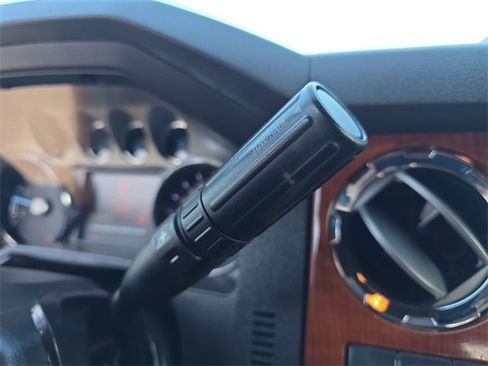 Used 2015 Ford F350 King Ranch w/ King Ranch w/Chrome Package image 31