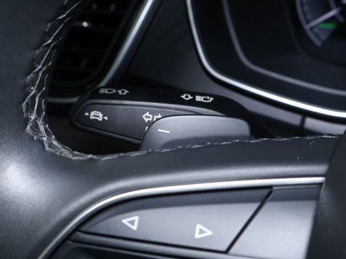 Used 2021 Audi Q5 e Prestige w/ Prestige Package image 25