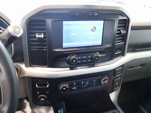 Used 2022 Ford F150 XLT image 21