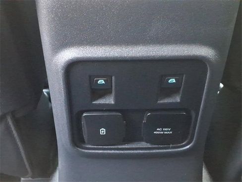 Used 2023 Ford Bronco Black Diamond image 19