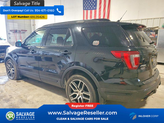 Used 2018 Ford Explorer Sport w/ Equipment Group 401A AWD/4WD image 3