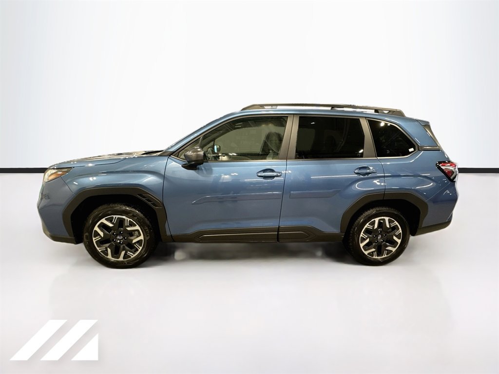 Used 2025 Subaru Forester Premium AWD/4WD image 8