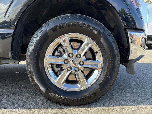 Used 2024 Ford F150 XLT w/ Mobile Office Package image 13