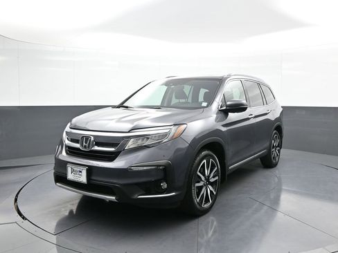 Certified 2022 Honda Pilot Touring image 1