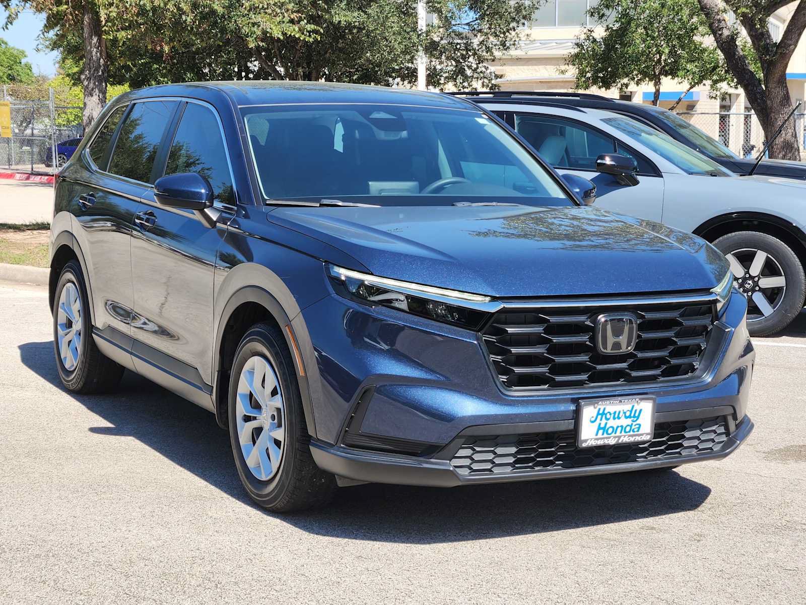 Certified 2023 Honda CR-V LX image 3
