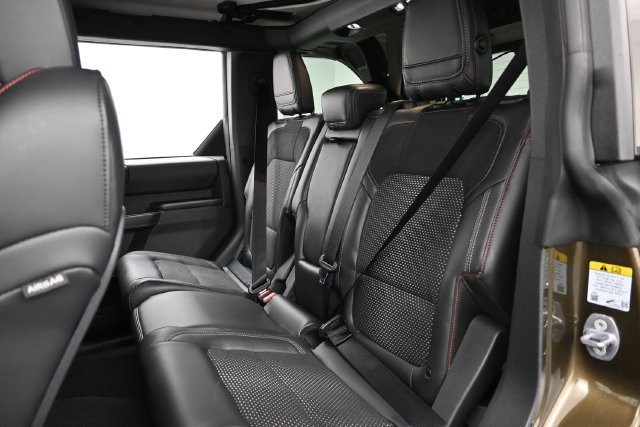 New 2026 Ford Bronco Raptor w/ Interior Carbon Fiber Pack AWD/4WD image 30