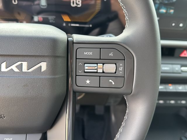 Certified 2027 Kia Seltos LX FWD image 21