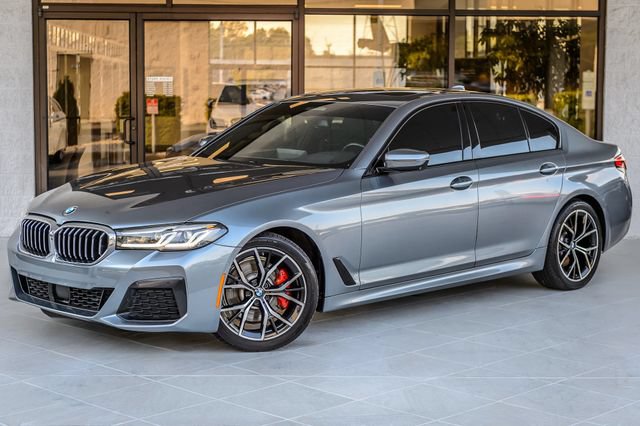 Used 2021 BMW 530i RWD image 2