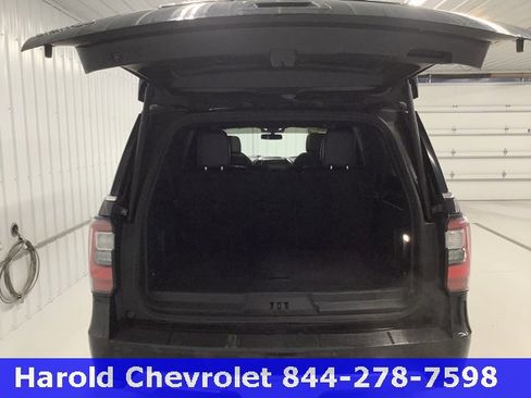Used 2021 Ford Expedition Max Limited image 5