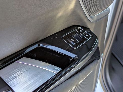 New 2026 Cadillac Escalade Luxury w/ Touring Package image 28