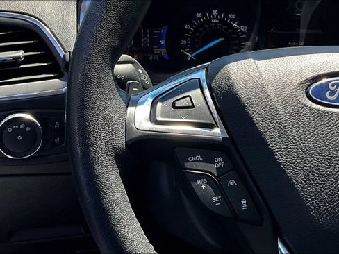 Used 2019 Ford Edge Titanium w/ Cold Weather Package AWD/4WD image 11